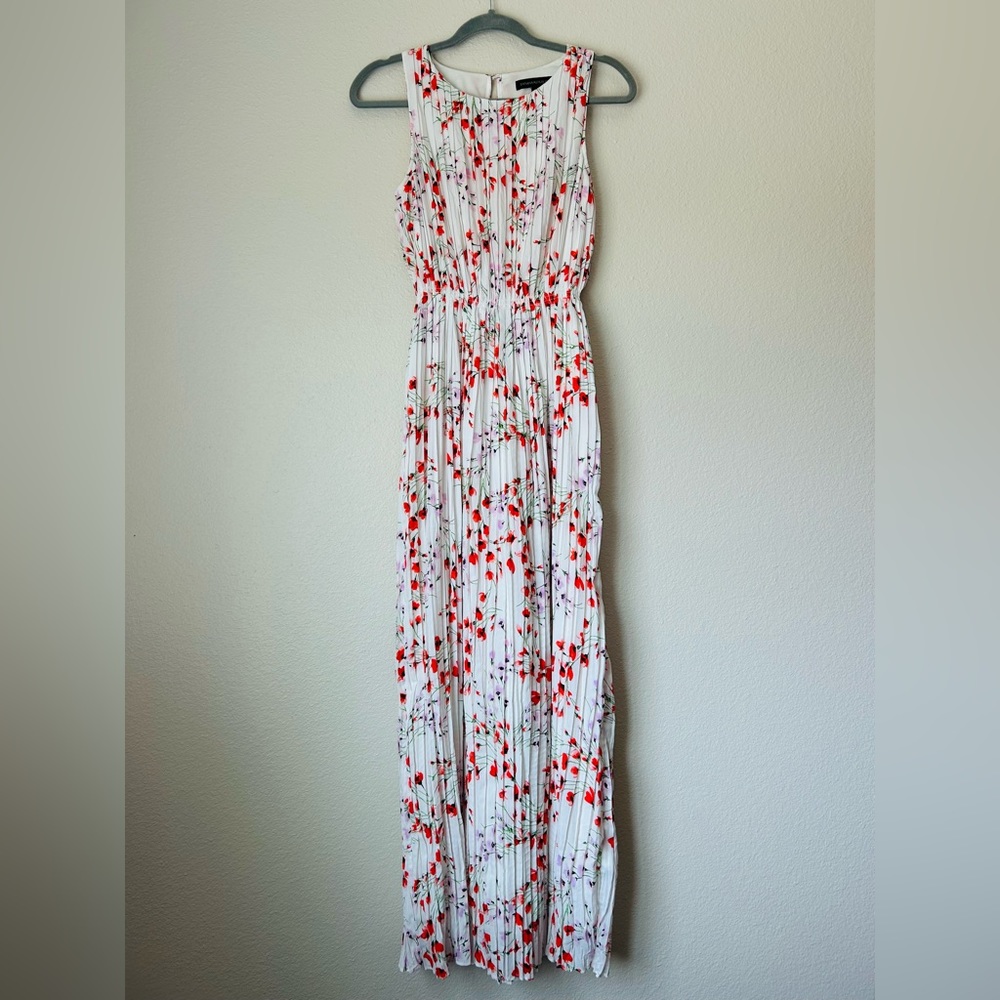 Banana Republic Pleated Floral Maxi Dress Small